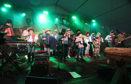 ŽAGANJE BABE 47 FOTO LJUBO VUKELIČ